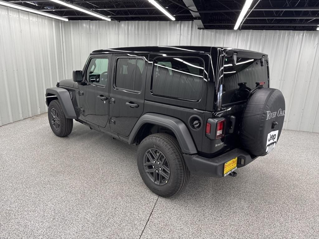 new 2025 Jeep Wrangler car, priced at $47,764