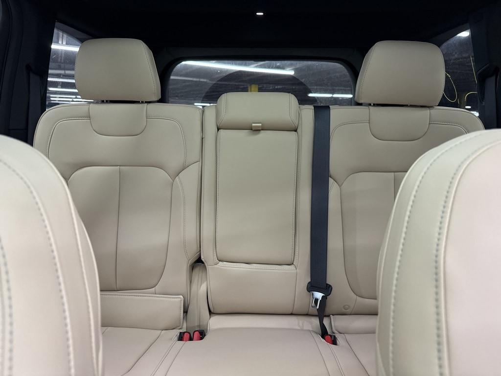 new 2025 Jeep Grand Cherokee car, priced at $42,686