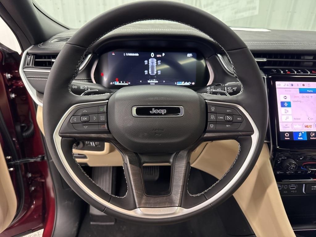new 2025 Jeep Grand Cherokee car, priced at $42,686