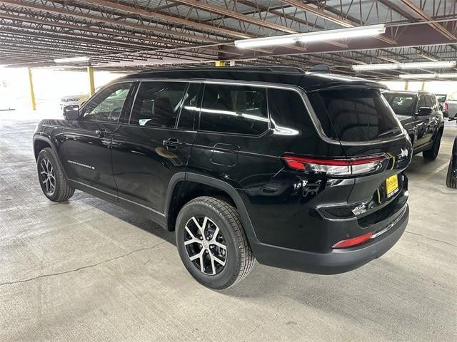 new 2024 Jeep Grand Cherokee L car, priced at $42,921