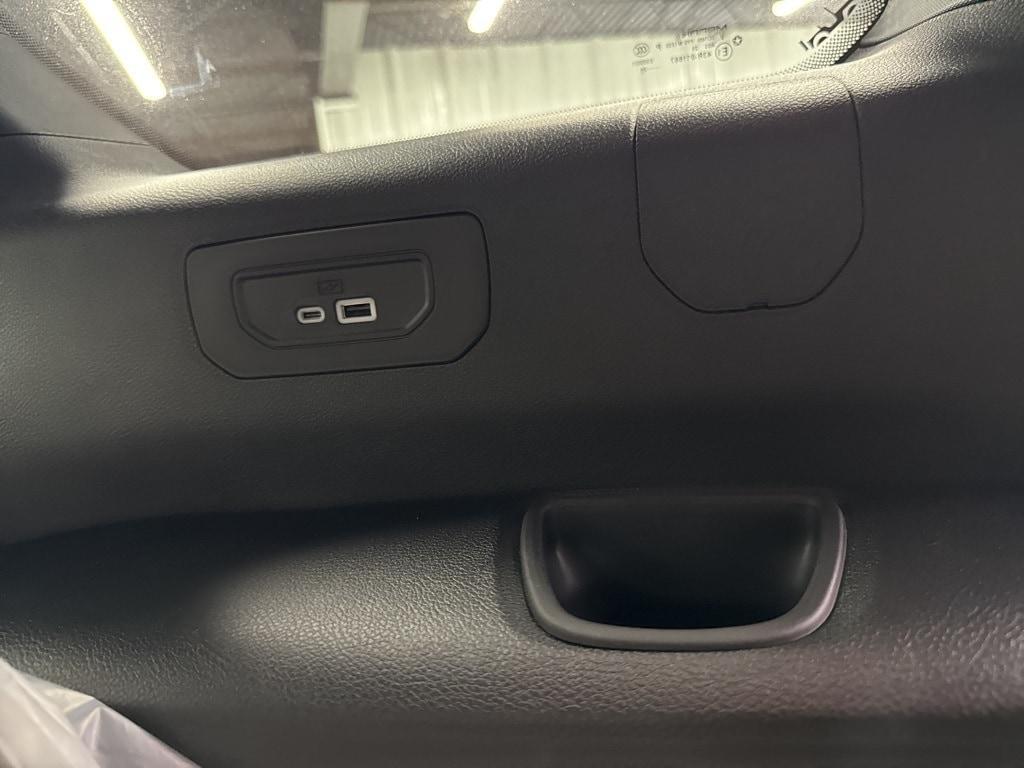 new 2025 Jeep Grand Cherokee L car, priced at $45,986