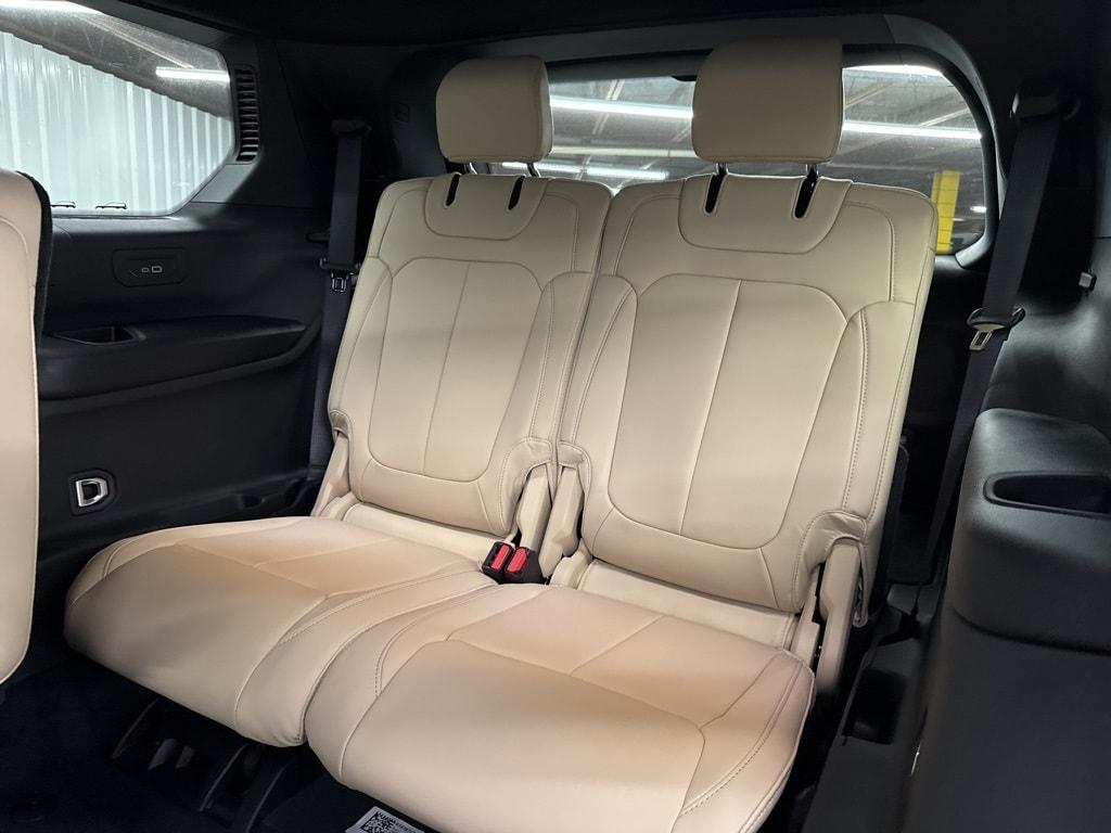 new 2025 Jeep Grand Cherokee L car, priced at $45,986
