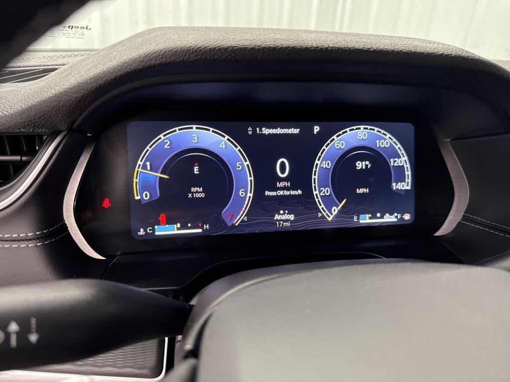 new 2025 Jeep Grand Cherokee car, priced at $43,297