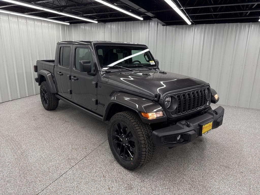 new 2025 Jeep Gladiator car, priced at $43,108