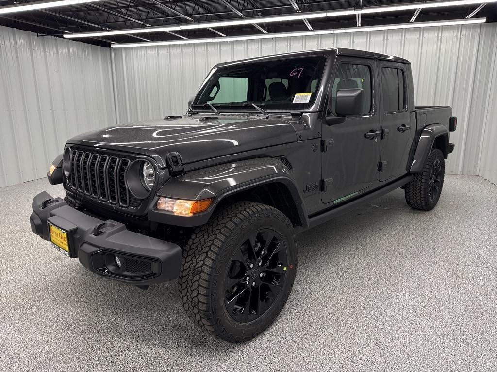 new 2025 Jeep Gladiator car, priced at $43,108