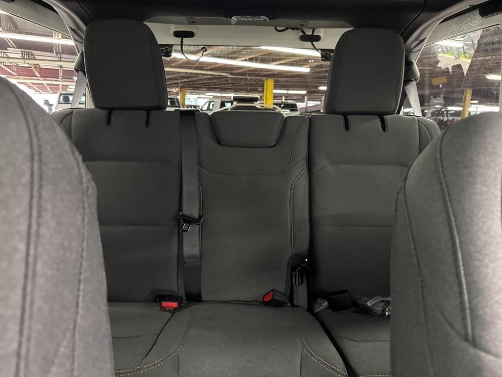 new 2025 Jeep Wrangler car, priced at $47,764