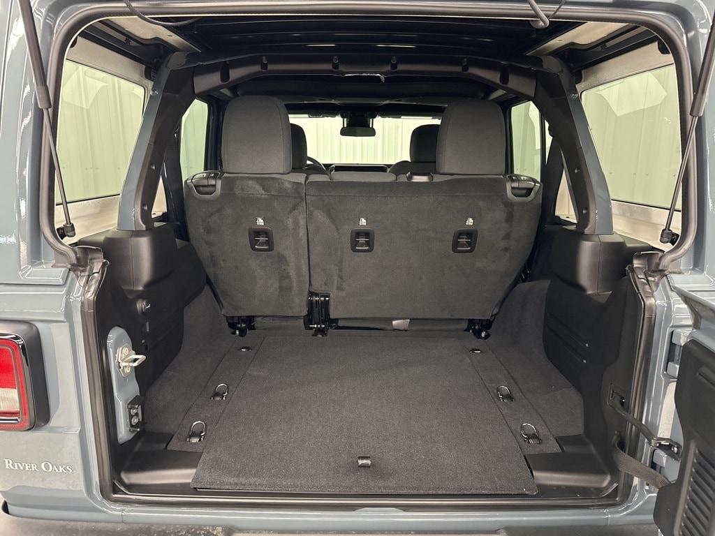 new 2025 Jeep Wrangler car, priced at $47,764