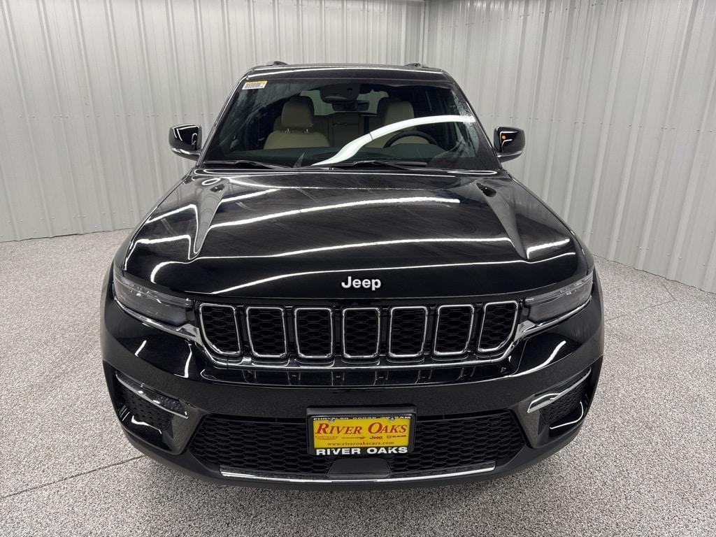 new 2025 Jeep Grand Cherokee car, priced at $44,735