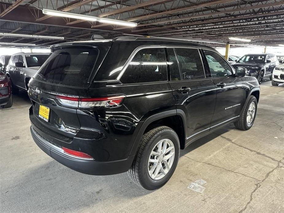 new 2024 Jeep Grand Cherokee car, priced at $36,297