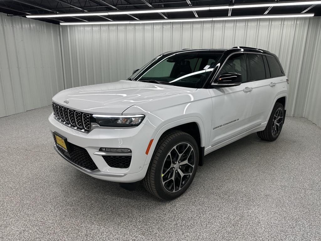 new 2025 Jeep Grand Cherokee car, priced at $64,691