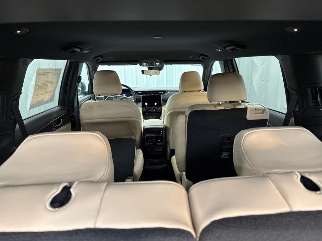 new 2025 Jeep Grand Cherokee L car, priced at $45,902