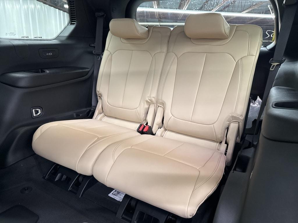 new 2025 Jeep Grand Cherokee L car, priced at $45,902
