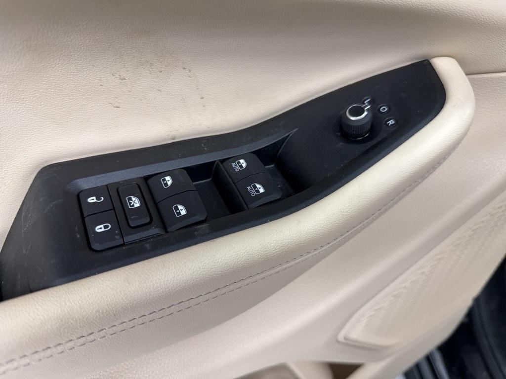 new 2025 Jeep Grand Cherokee L car, priced at $45,902