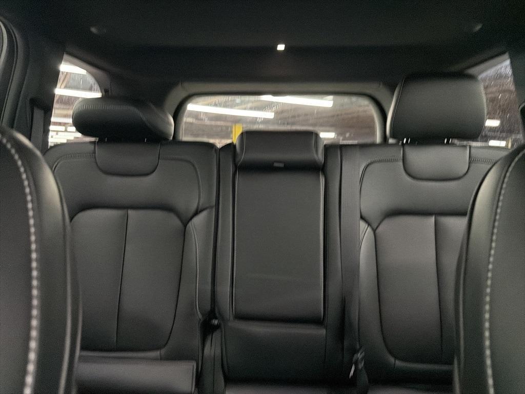 new 2025 Jeep Grand Cherokee car, priced at $45,245