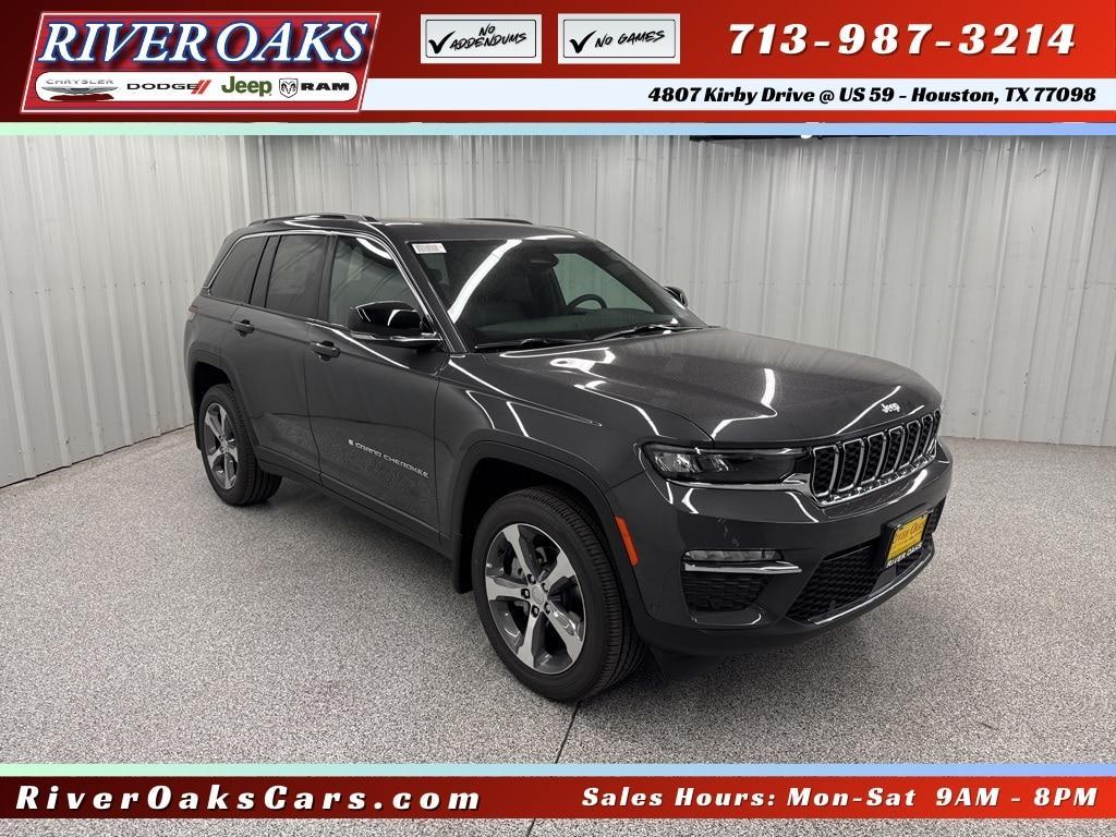 new 2025 Jeep Grand Cherokee car, priced at $45,539