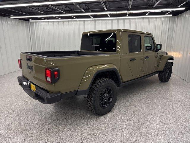 new 2025 Jeep Gladiator car, priced at $46,122