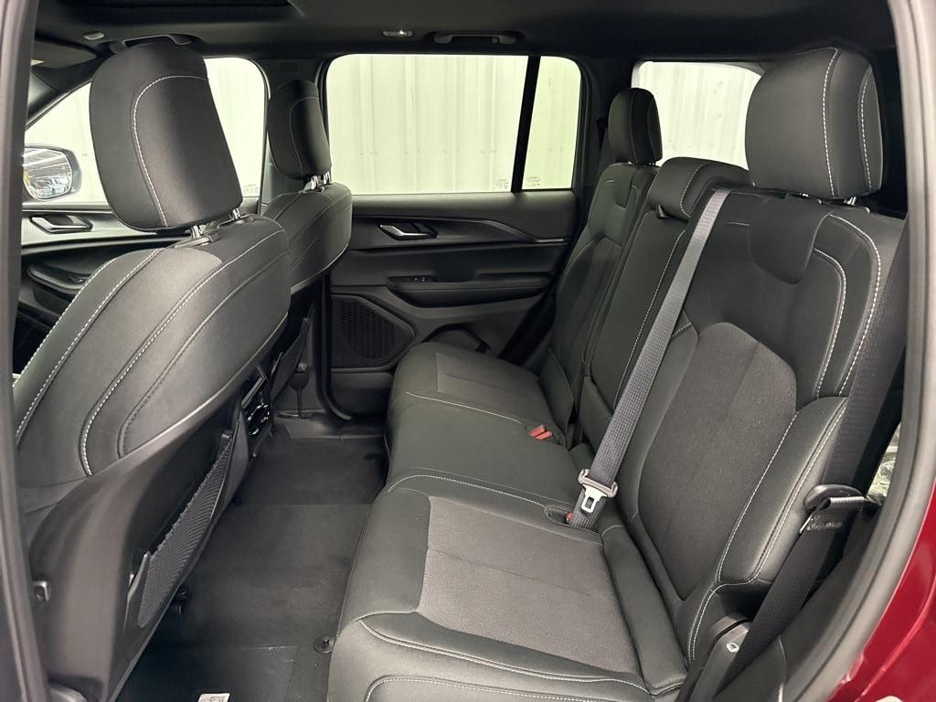 new 2025 Jeep Grand Cherokee car, priced at $36,713