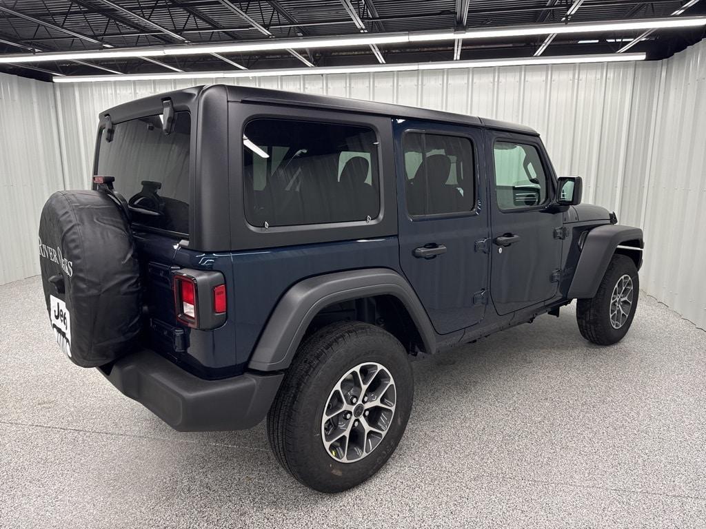 new 2025 Jeep Wrangler car, priced at $46,220