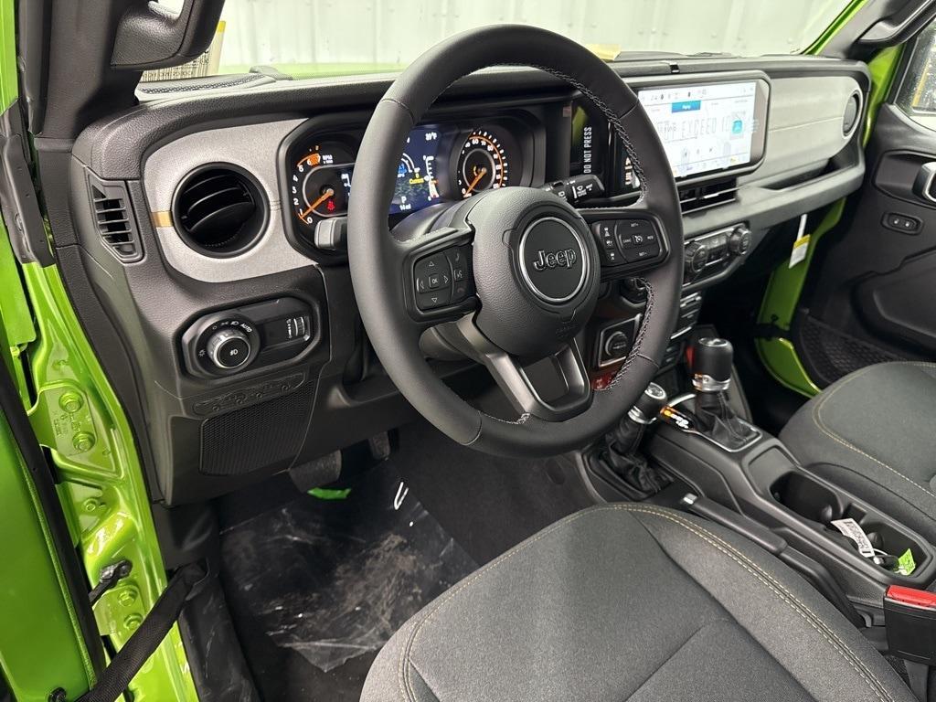new 2025 Jeep Wrangler car, priced at $50,122