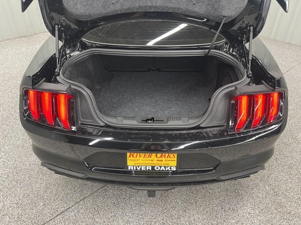 used 2019 Ford Mustang car, priced at $35,685