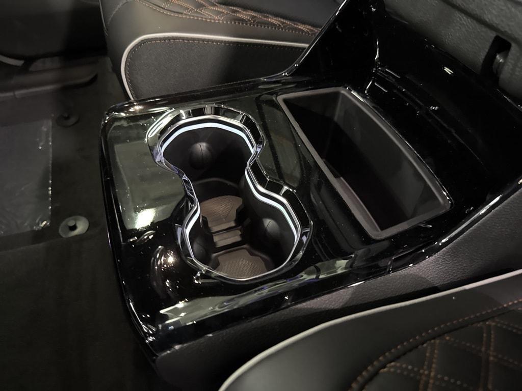 new 2025 Jeep Grand Cherokee L car, priced at $62,628