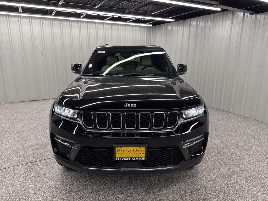 new 2025 Jeep Grand Cherokee car, priced at $47,157