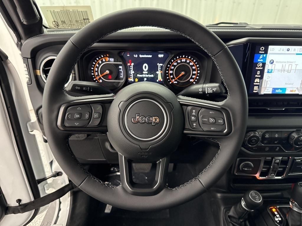 new 2025 Jeep Gladiator car, priced at $43,601
