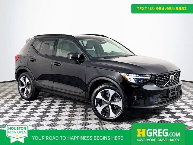 used 2024 Volvo XC40 car, priced at $32,998