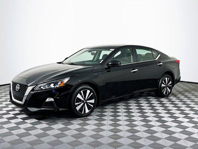 used 2021 Nissan Altima car, priced at $15,997