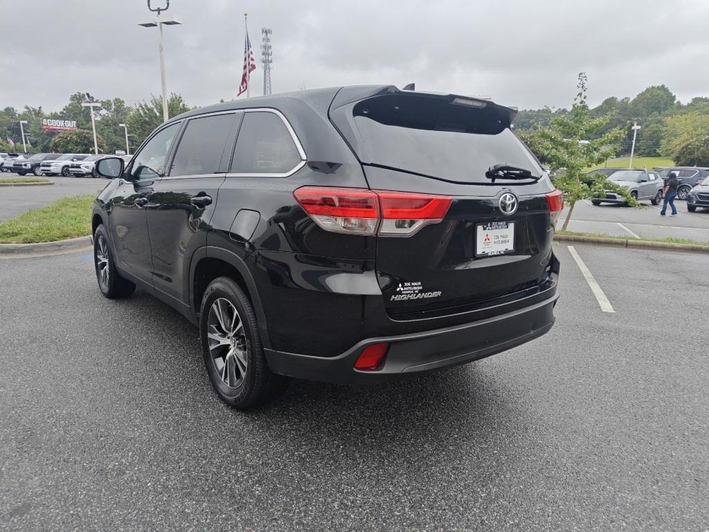 used 2019 Toyota Highlander car, priced at $25,010