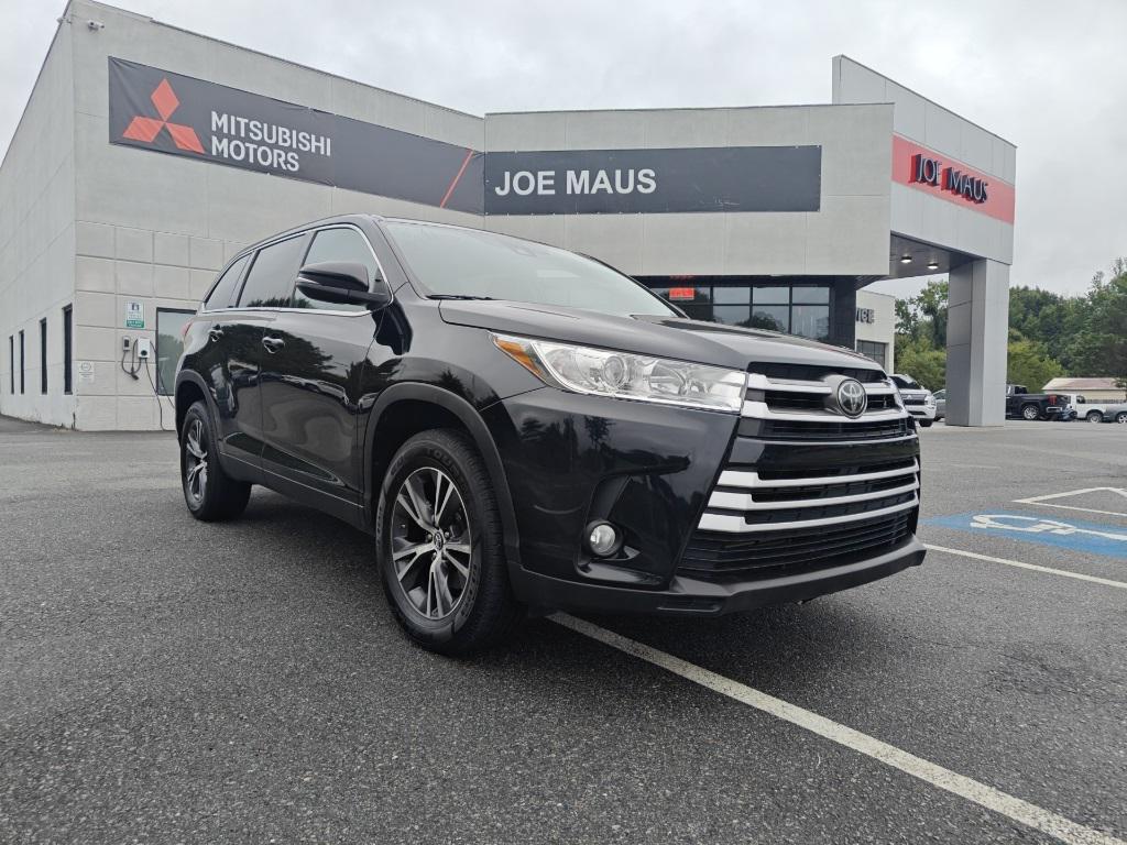 used 2019 Toyota Highlander car, priced at $24,753