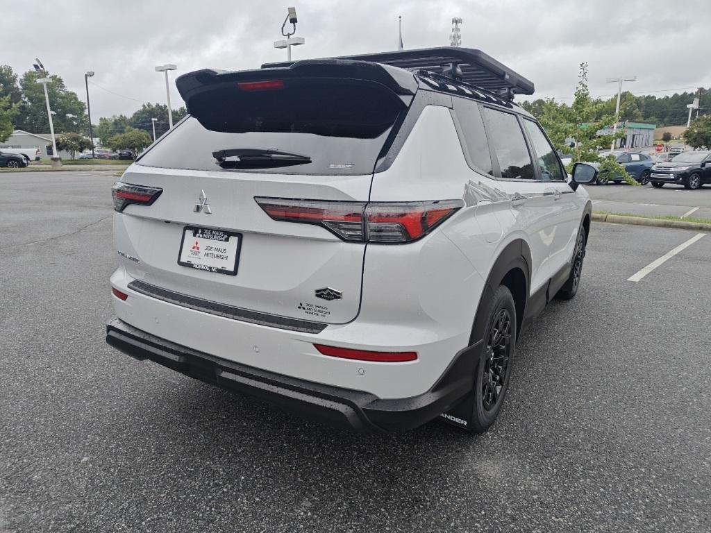 new 2025 Mitsubishi Outlander car, priced at $36,260