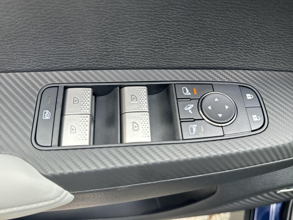 new 2025 Mitsubishi Outlander car, priced at $31,945