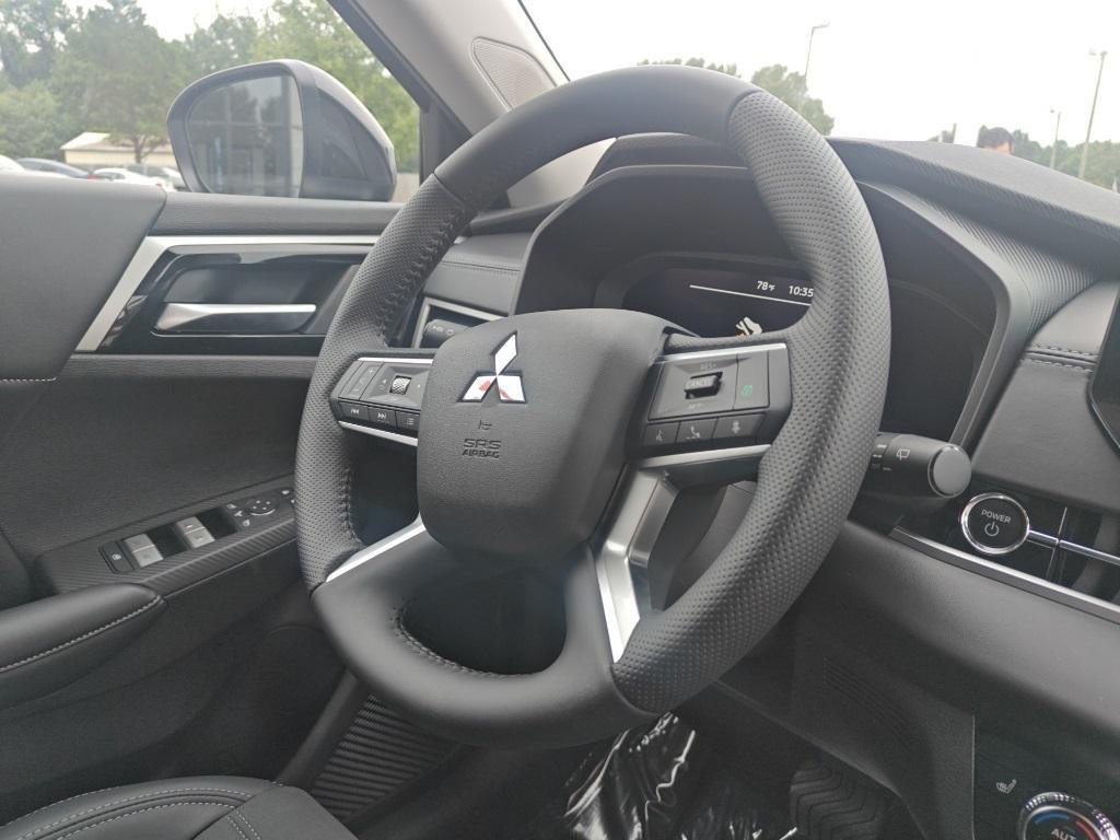 new 2025 Mitsubishi Outlander PHEV car, priced at $33,645