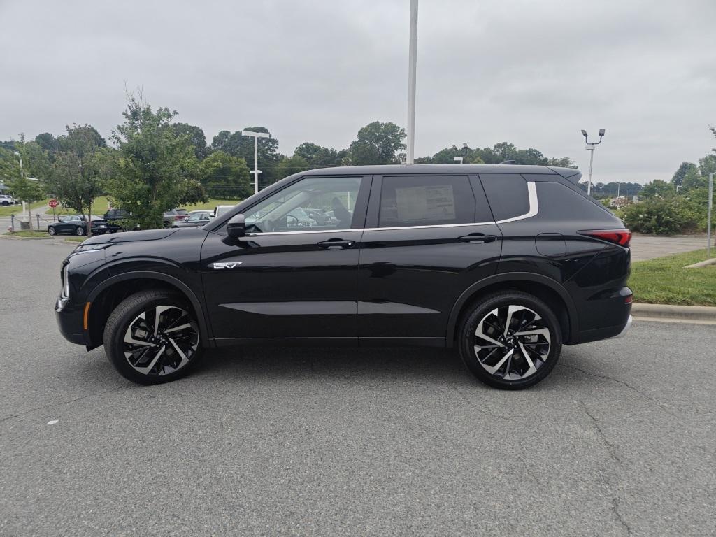 new 2025 Mitsubishi Outlander PHEV car, priced at $33,645