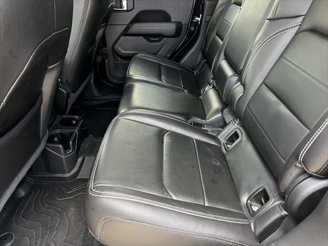 used 2021 Jeep Gladiator car, priced at $33,193