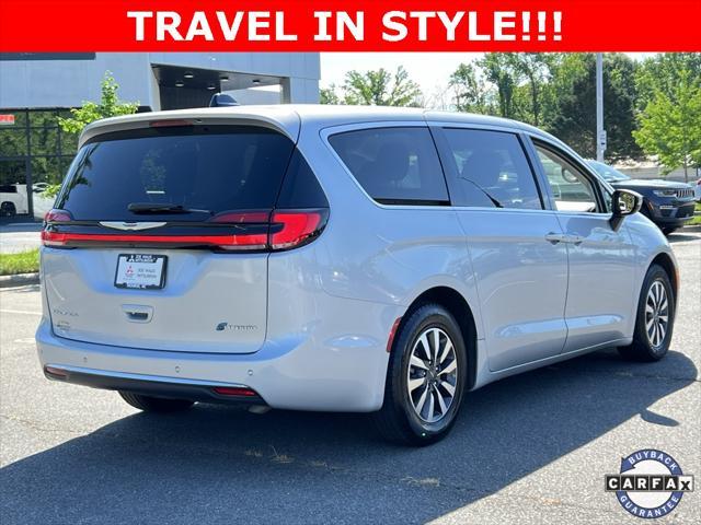 used 2023 Chrysler Pacifica Hybrid car, priced at $25,595