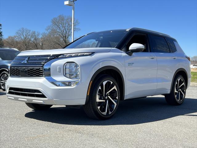 new 2025 Mitsubishi Outlander PHEV car, priced at $48,995