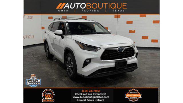 used 2022 Toyota Highlander Hybrid car, priced at $35,045