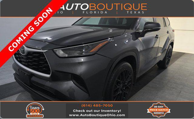 used 2023 Toyota Highlander car, priced at $32,045