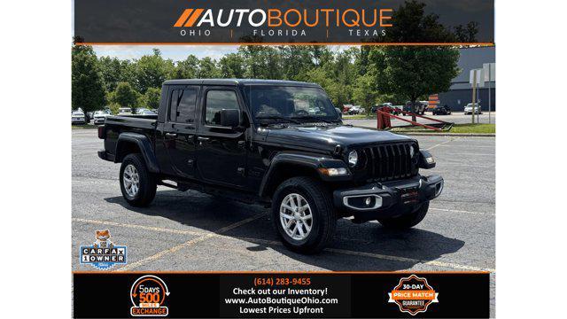 used 2023 Jeep Gladiator car, priced at $28,100