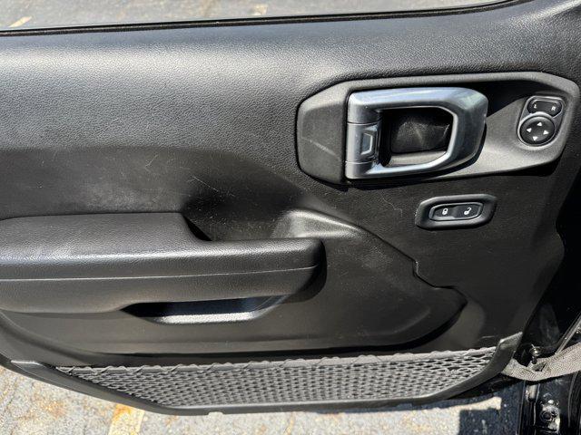 used 2023 Jeep Gladiator car, priced at $28,100