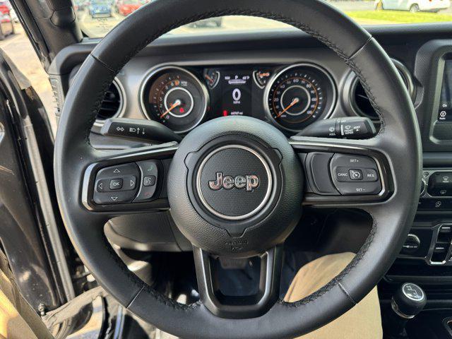 used 2023 Jeep Gladiator car, priced at $28,100