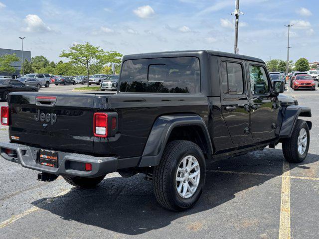 used 2023 Jeep Gladiator car, priced at $28,100