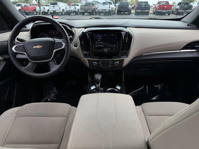 used 2022 Chevrolet Traverse car, priced at $18,200