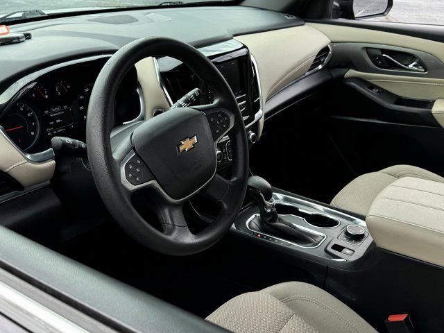 used 2022 Chevrolet Traverse car, priced at $18,200