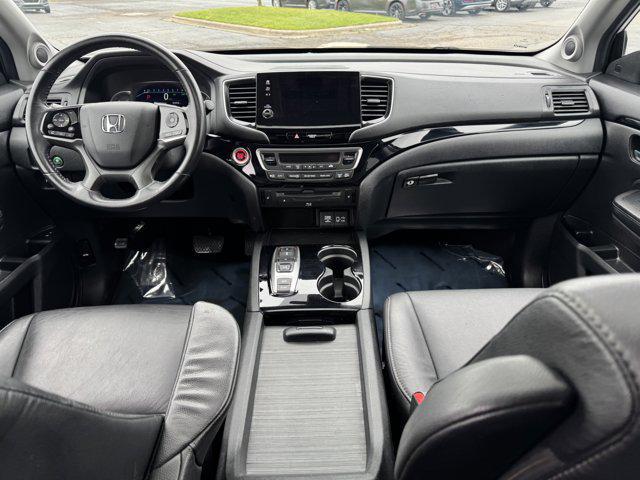 used 2022 Honda Pilot car, priced at $36,100