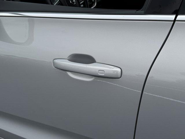 used 2022 Volvo XC60 car, priced at $27,745