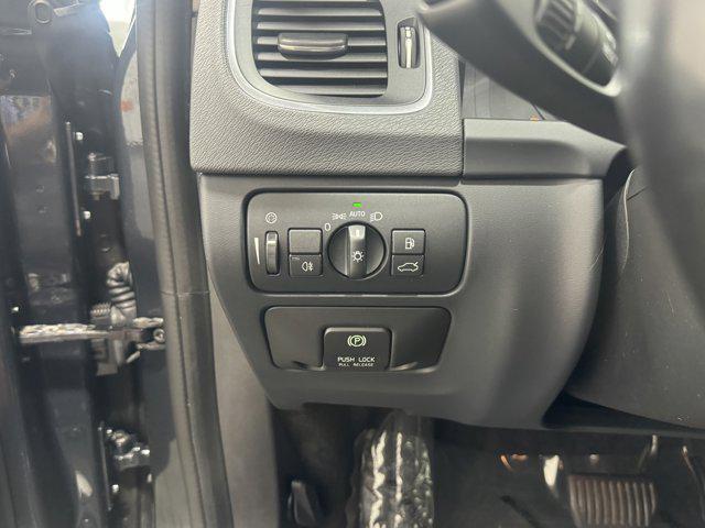 used 2013 Volvo S60 car, priced at $7,045