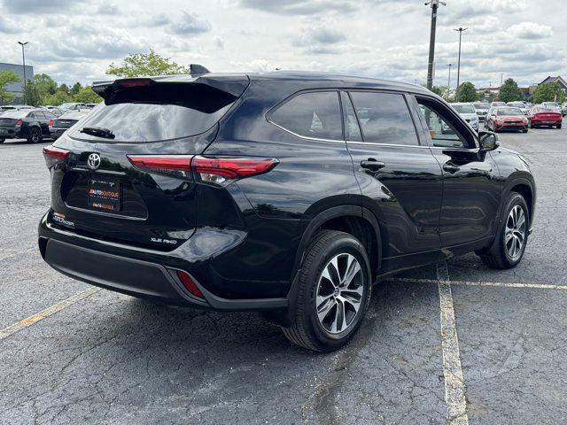 used 2021 Toyota Highlander car, priced at $33,900